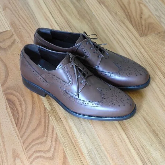 Salvatore Ferragamo NEW Men’s Brown Leather Wingtip Oxfords 10.5 D - Picture 1 of 13